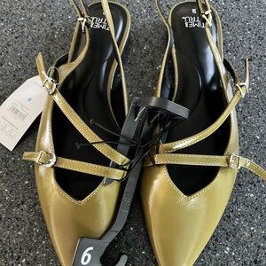 Time and Tru Women's Green Slingback Flats